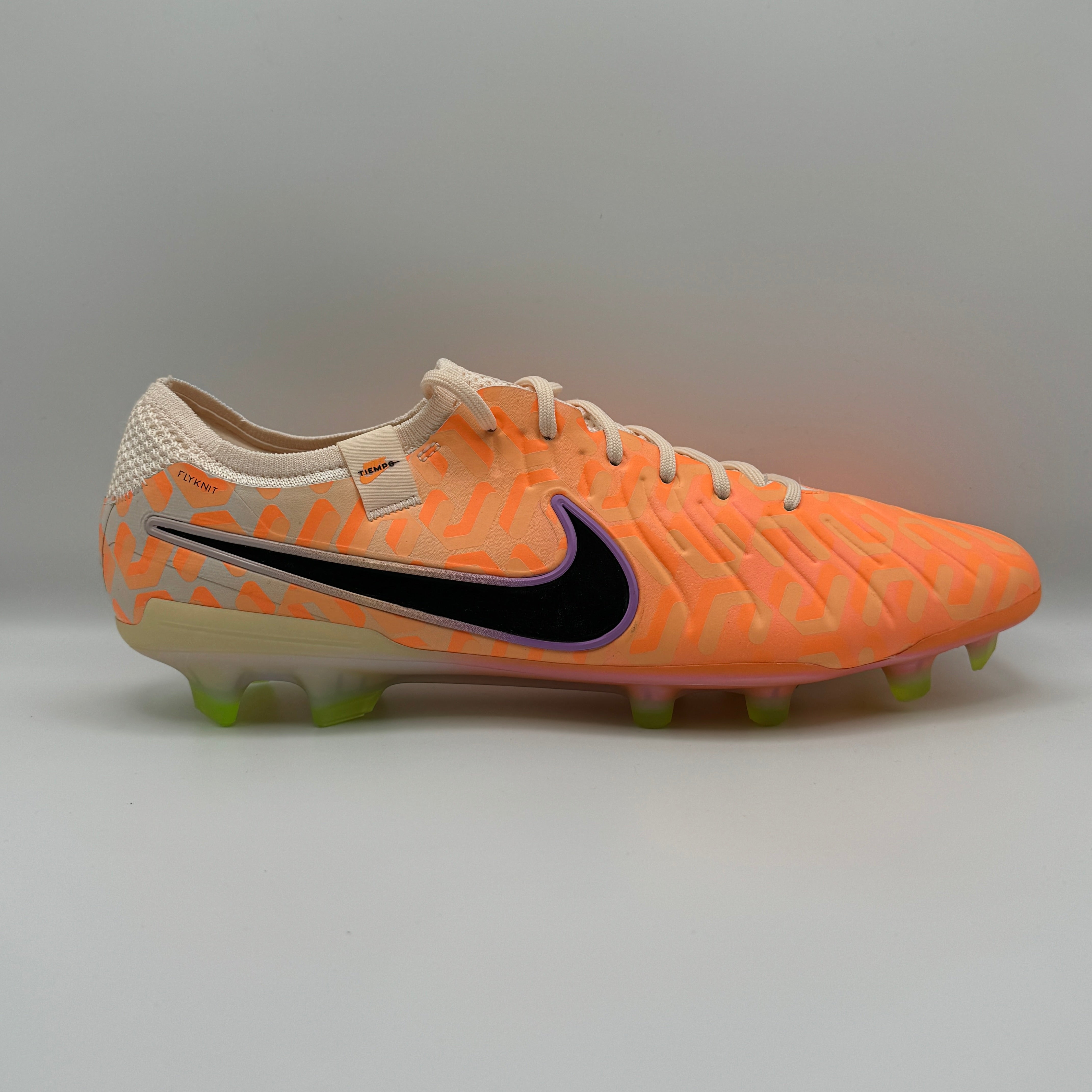 NIKE TIEMPO LEGEND X ELITE NU FG – Soccer Supplier