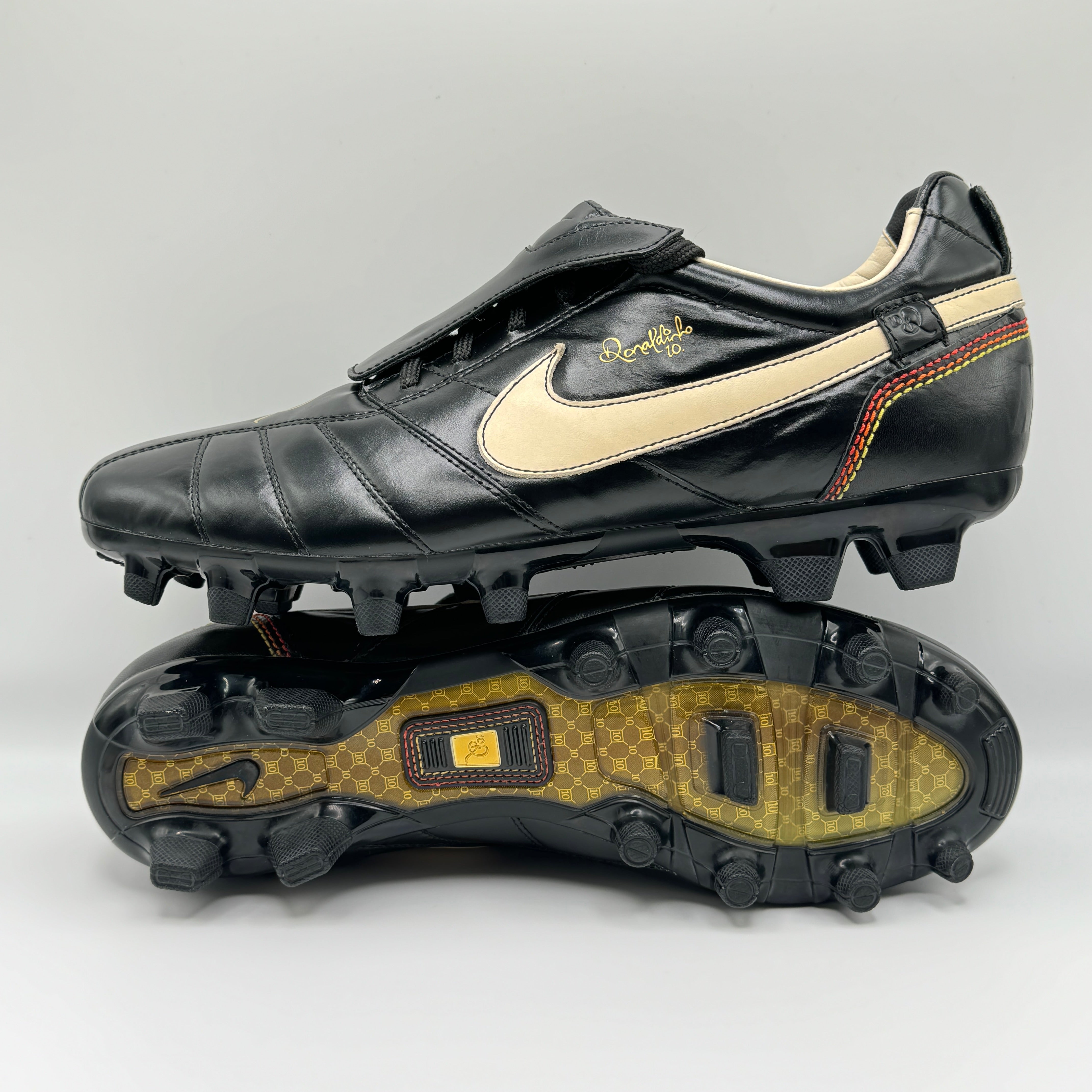 Ronaldinho tiempo nike on sale