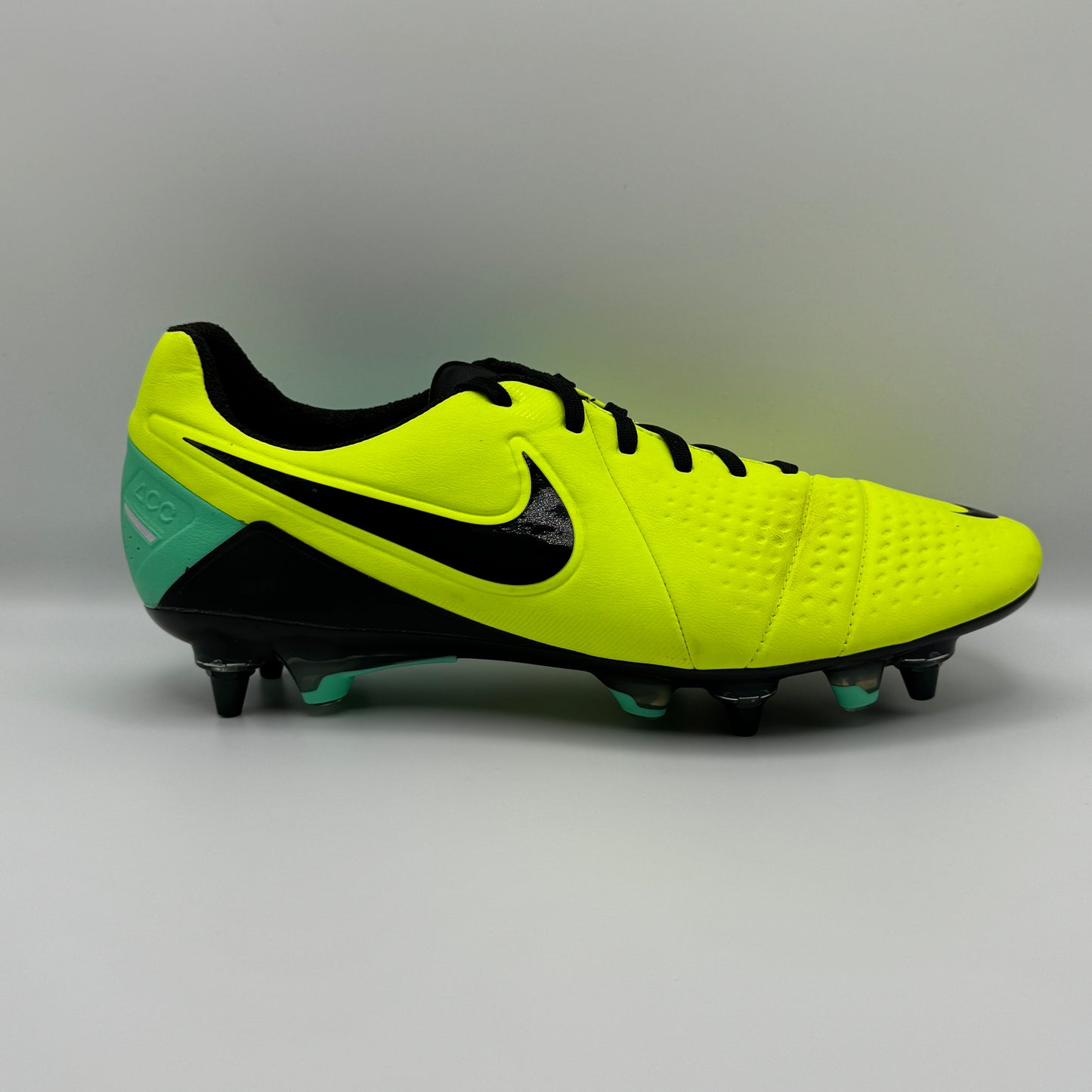 NIKE CTR360 MAESTRI III ELITE SG-PRO