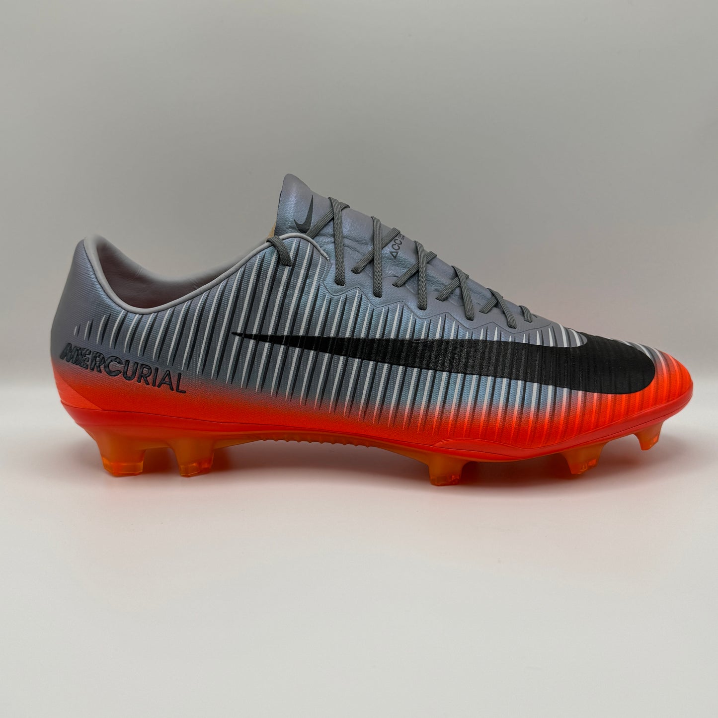 NIKE MERCURIAL VAPOR XI CR7 ELITE FG