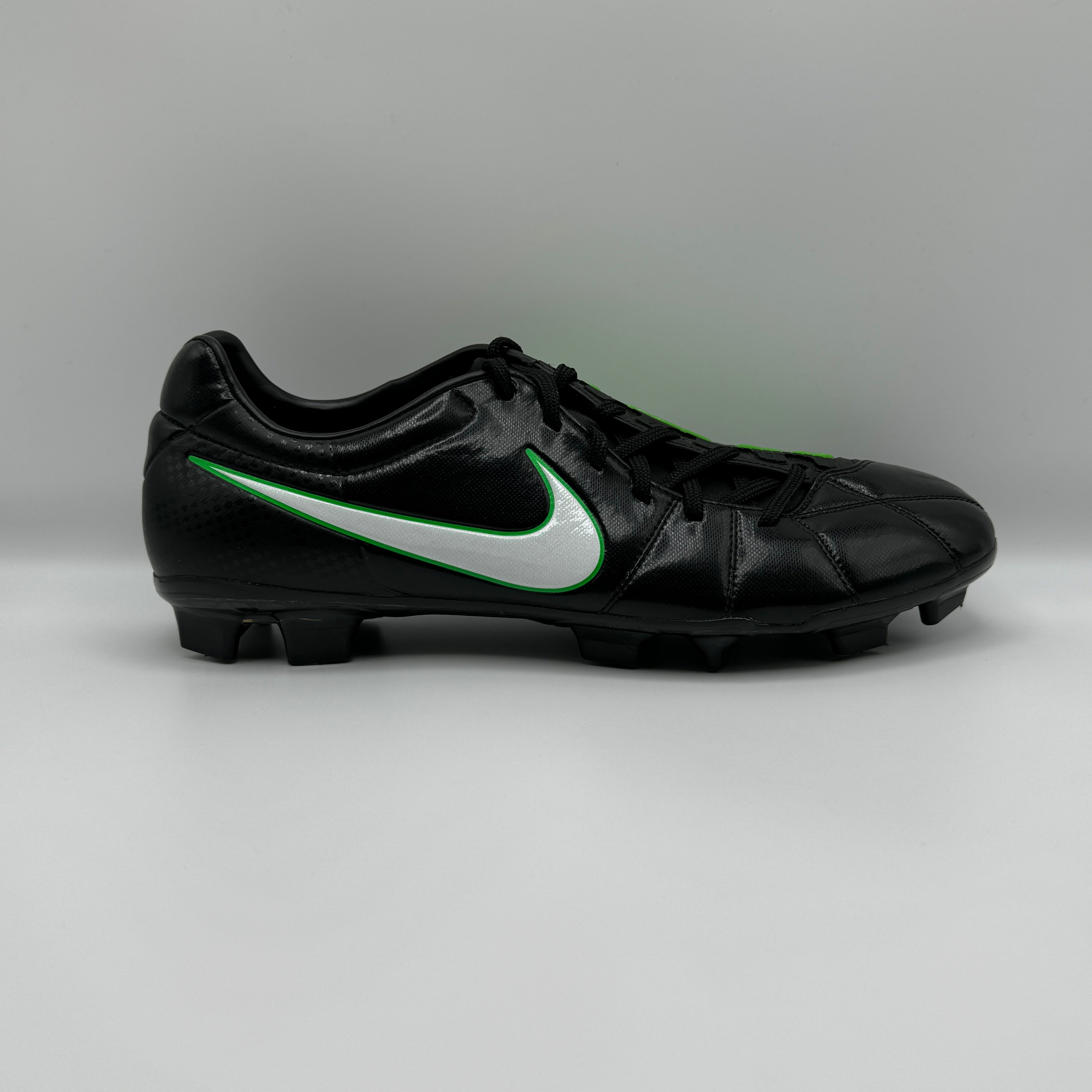 NIKE TOTAL 90 LASER ELITE FG Soccer Supplier