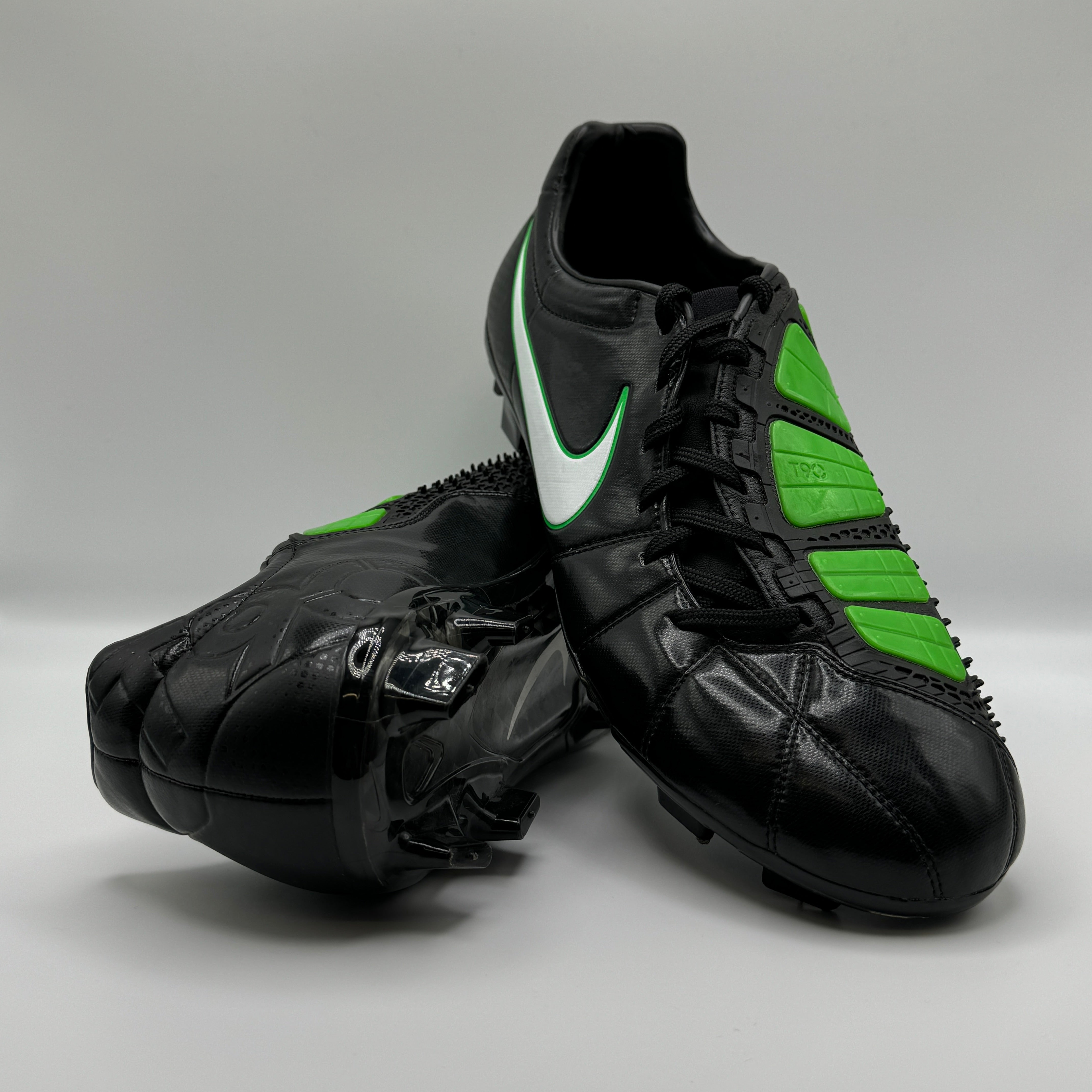 NIKE TOTAL 90 LASER ELITE FG Soccer Supplier