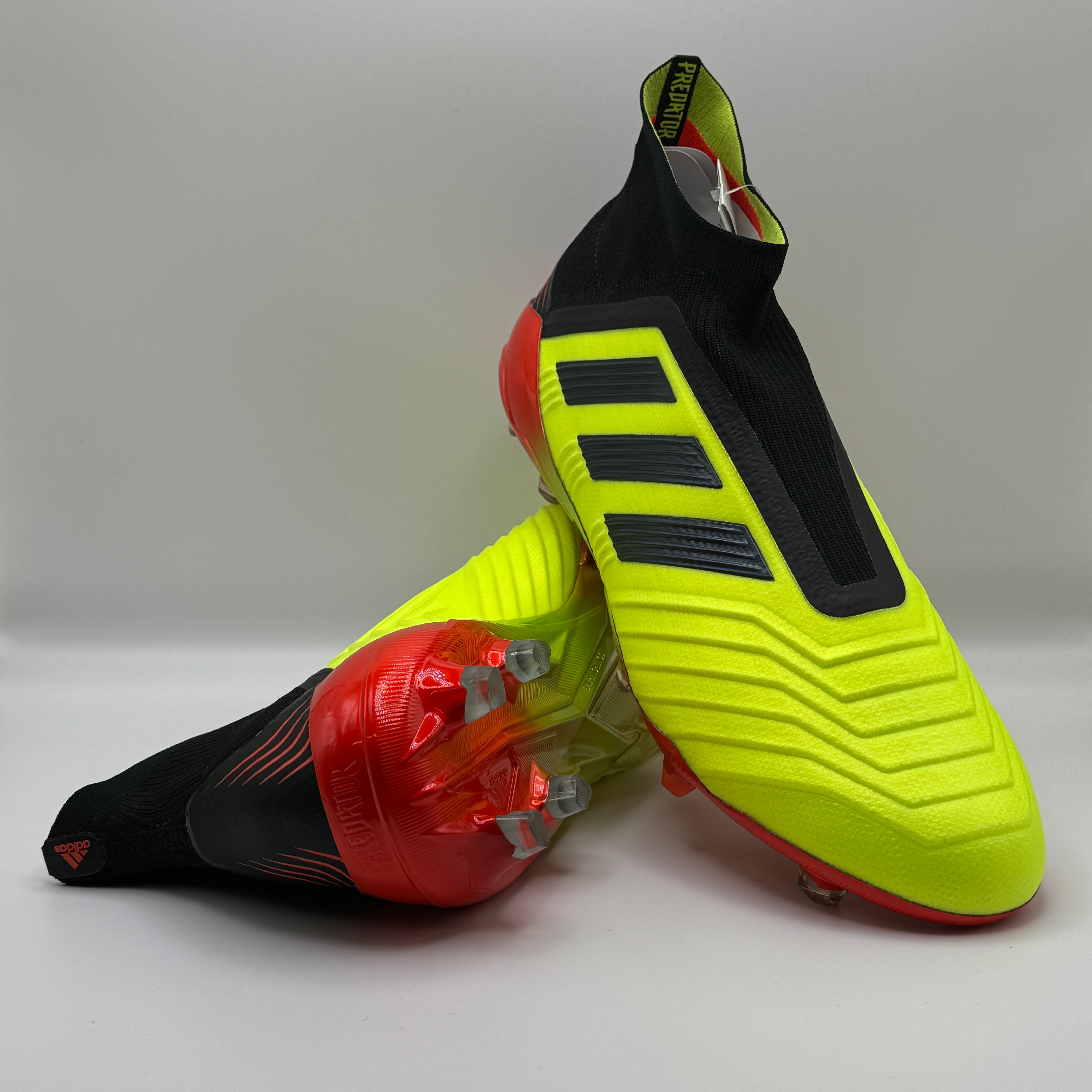 ADIDAS PREDATOR 18 FG