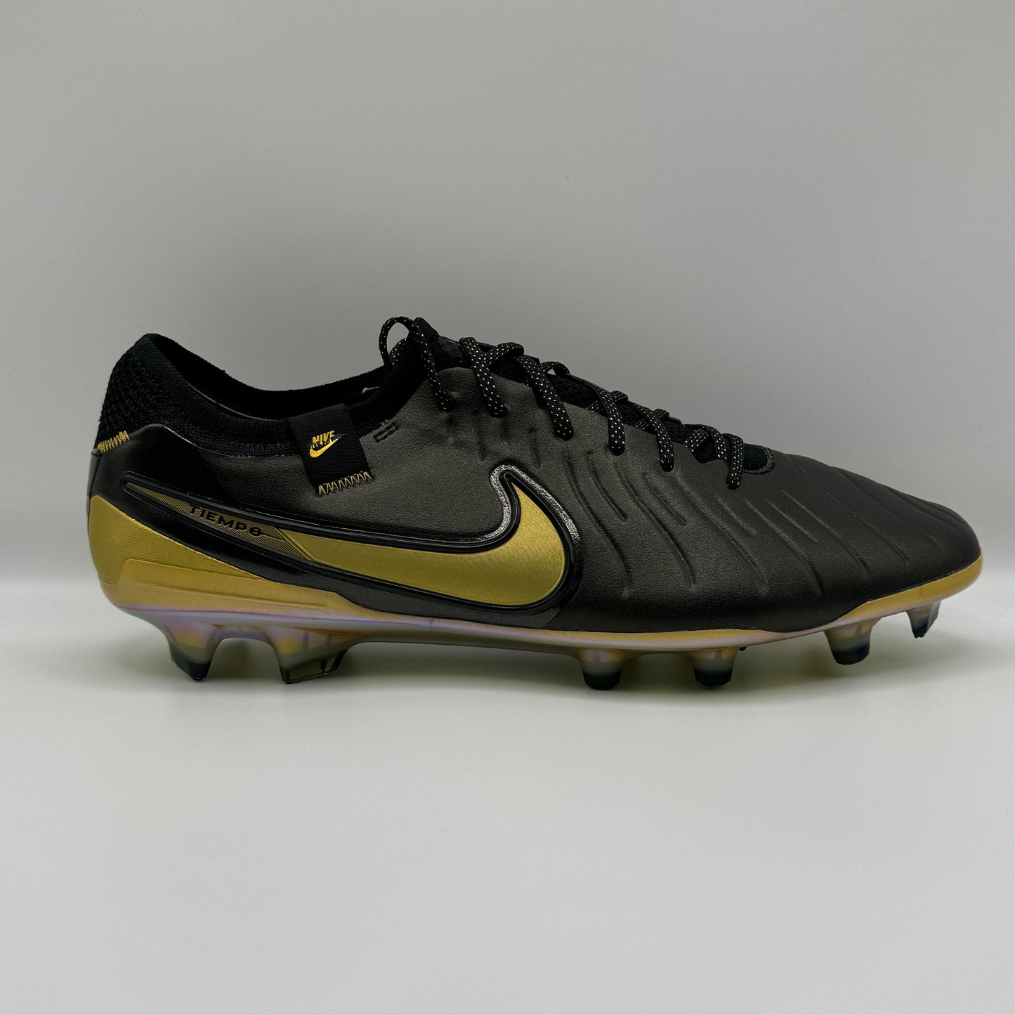 NIKE TIEMPO LEGEND X FG LIMITED EDITION SAMPLE